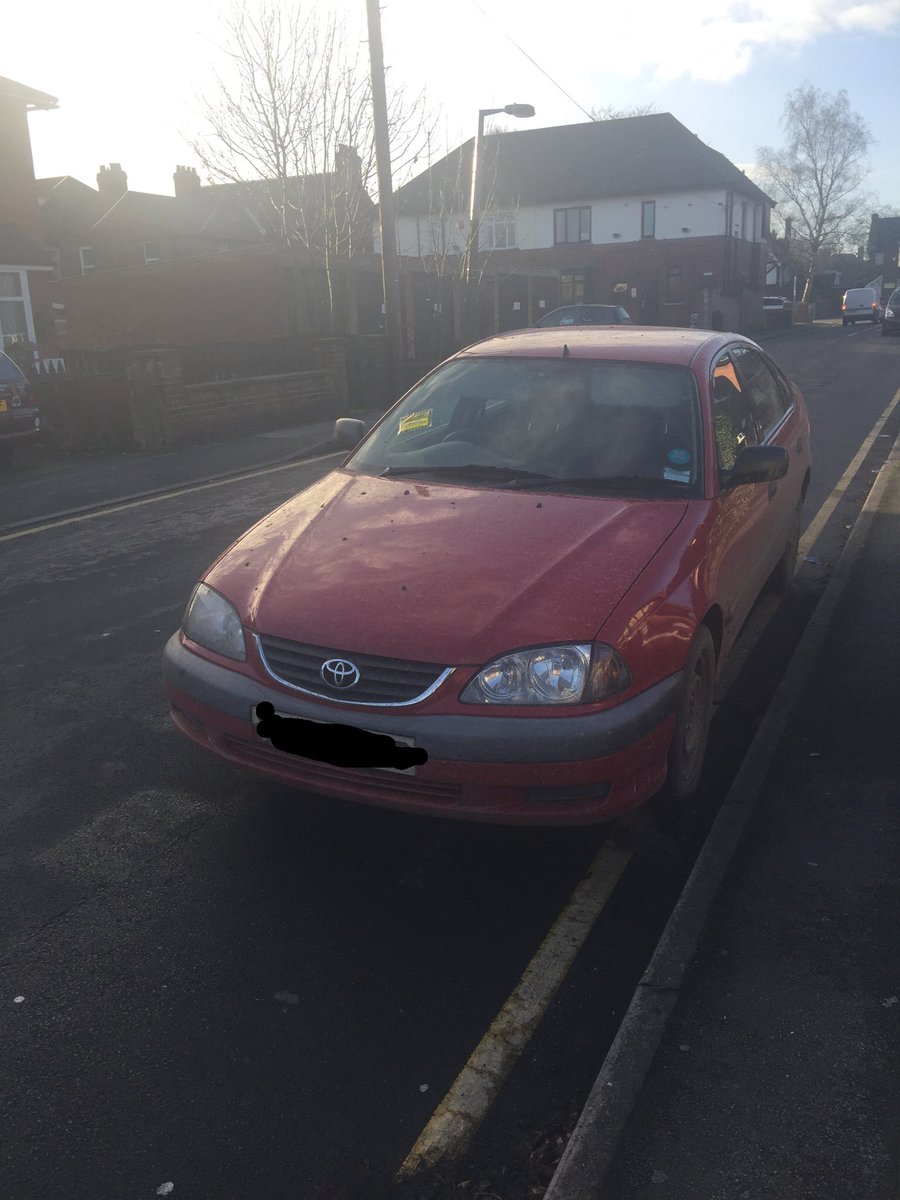 Humberbeat_NL's tweet photo. Vehicle issued with parking ticket by @NorthLincsCNews and now vehicle being seized for no TAX, Comforts Av, Scunthorpe #nottheirday #6109 https://t.co/9MmgRNzP8X
