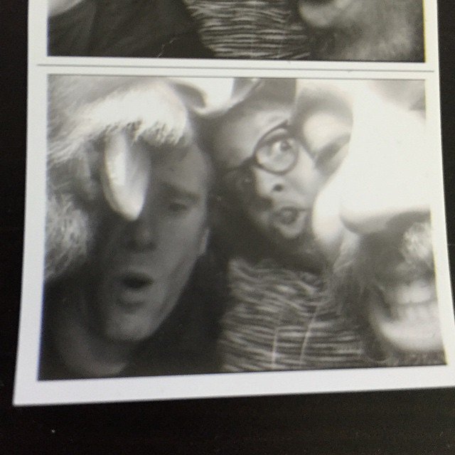 beatles_fass's tweet photo. #PhotoboothPics: #MichaelFassbender with fans in San Francisco! Always so funny and down to earth! 🌟❤️ https://t.co/fHwyC9s7w4