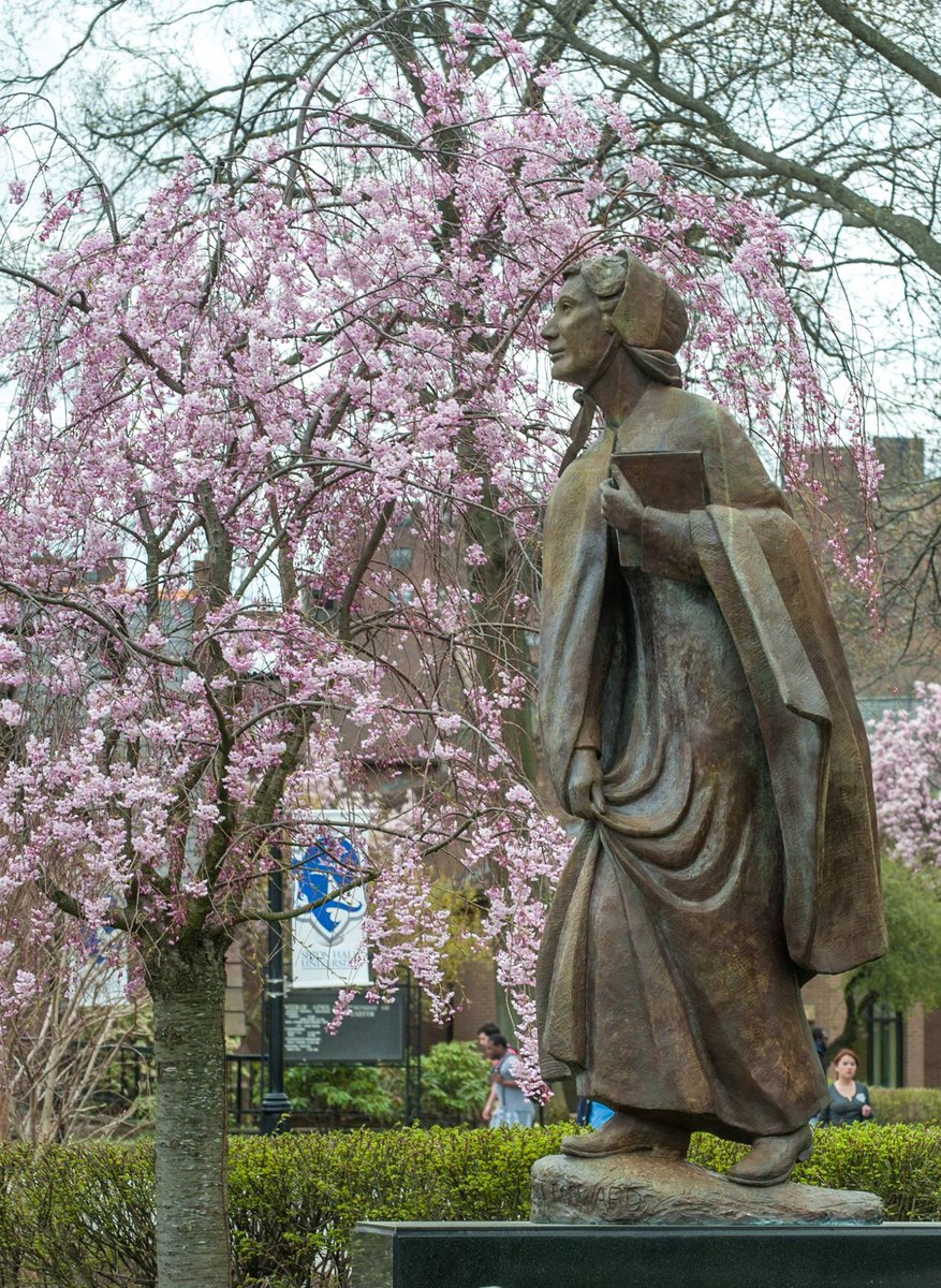 SetonHallAlumni's tweet photo. Happy Feast Day to Elizabeth Ann Seton. She is the patroness of Seton Hall University and the first-American born saint in history. https://t.co/kncy39FzEL