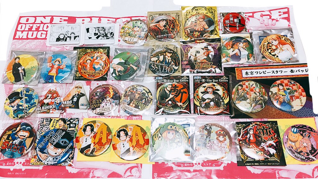 s________y83's tweet photo. @L06B20 
初めまして。検索より失礼致します。
当方お宝袋のローを所持しているのですが、タワーのバースデー缶バッチサンジくんとの交換は可能でしょうか？
ご検討よろしくお願い致します。 https://t.co/nY2iMZWj1m