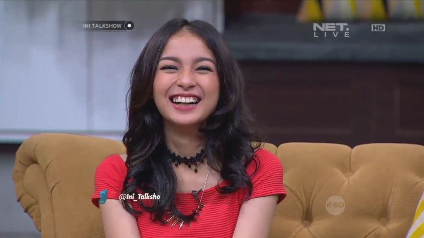 mdtvindonesia's tweet photo. Kenalan yuk sama @cereliaraissa, yang senyumnya manis banget laksana gula ;)
@Ini_Talkshow #IniTalkShow https://t.co/s1CkTJFrAU