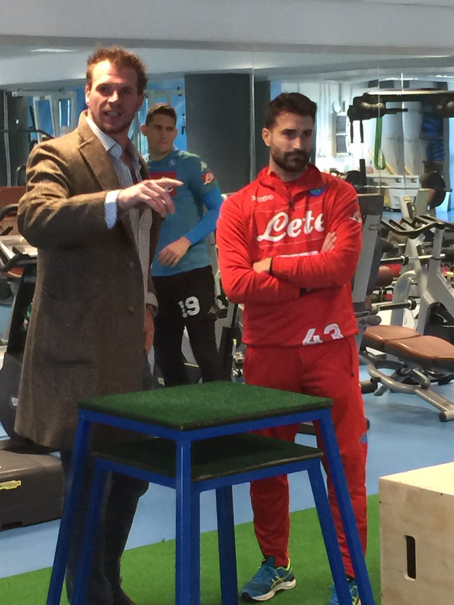 sscnapoli's tweet photo. Una gradita visita a #CastelVolturno, Fabio Baraldi, centro boa della Canottieri Napoli https://t.co/ja99zXB1b0