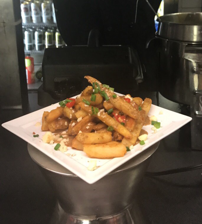 SBNation's tweet photo. Canadian players on the Capitals roster: 8

Canadian players consulted about this "poutine": 0 https://t.co/KKmugV2k8d