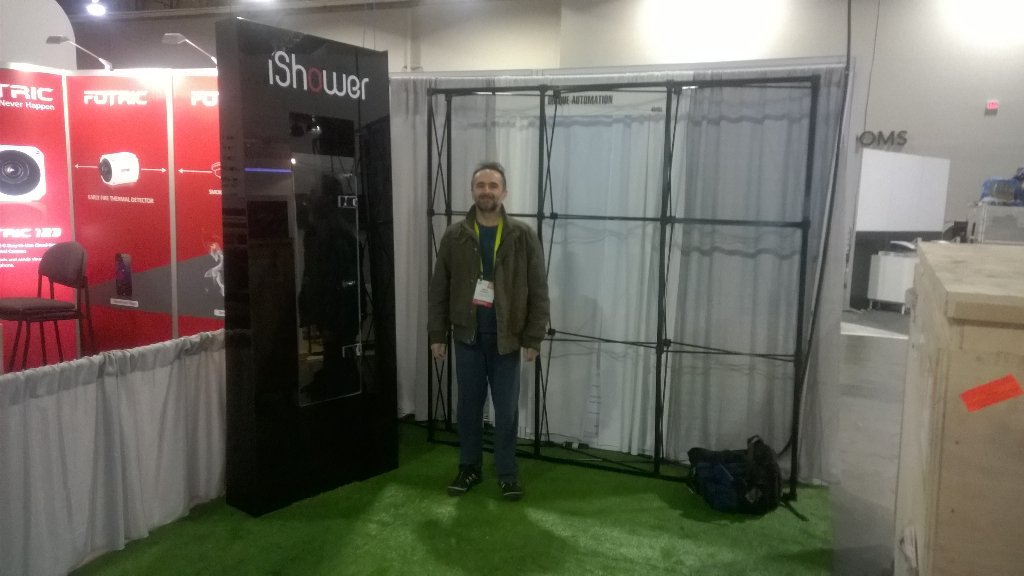 UniqAutomation's tweet photo. Preparation for CES. https://t.co/VpXHy5a5NK