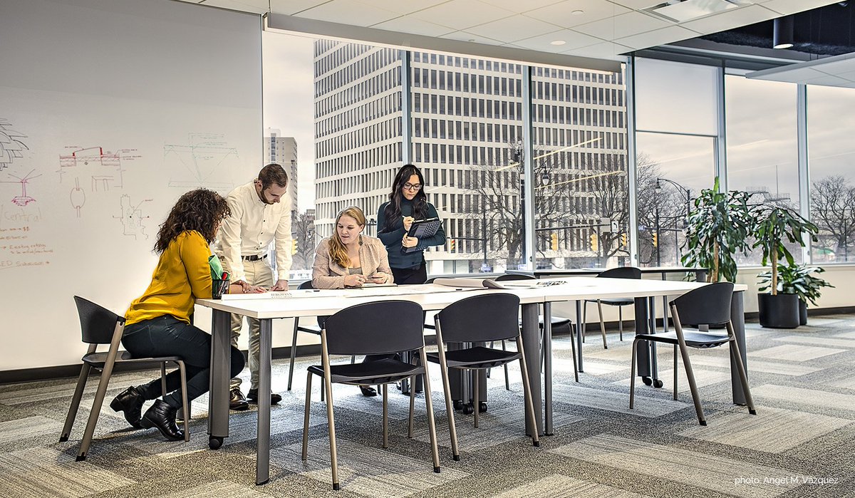 BergmannPC's tweet image. We love all the natural lighting in our new office space! #ROC #architecture #engineering #interiordesign @tower280