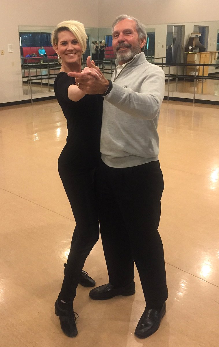 IndpndncCntr's tweet photo. Jim & Lucy are poised to dominate the dance floor. Will they dominate votes? You decide. #Dancing2017 https://t.co/XsuFPYDhBu https://t.co/xduS4HaK9a