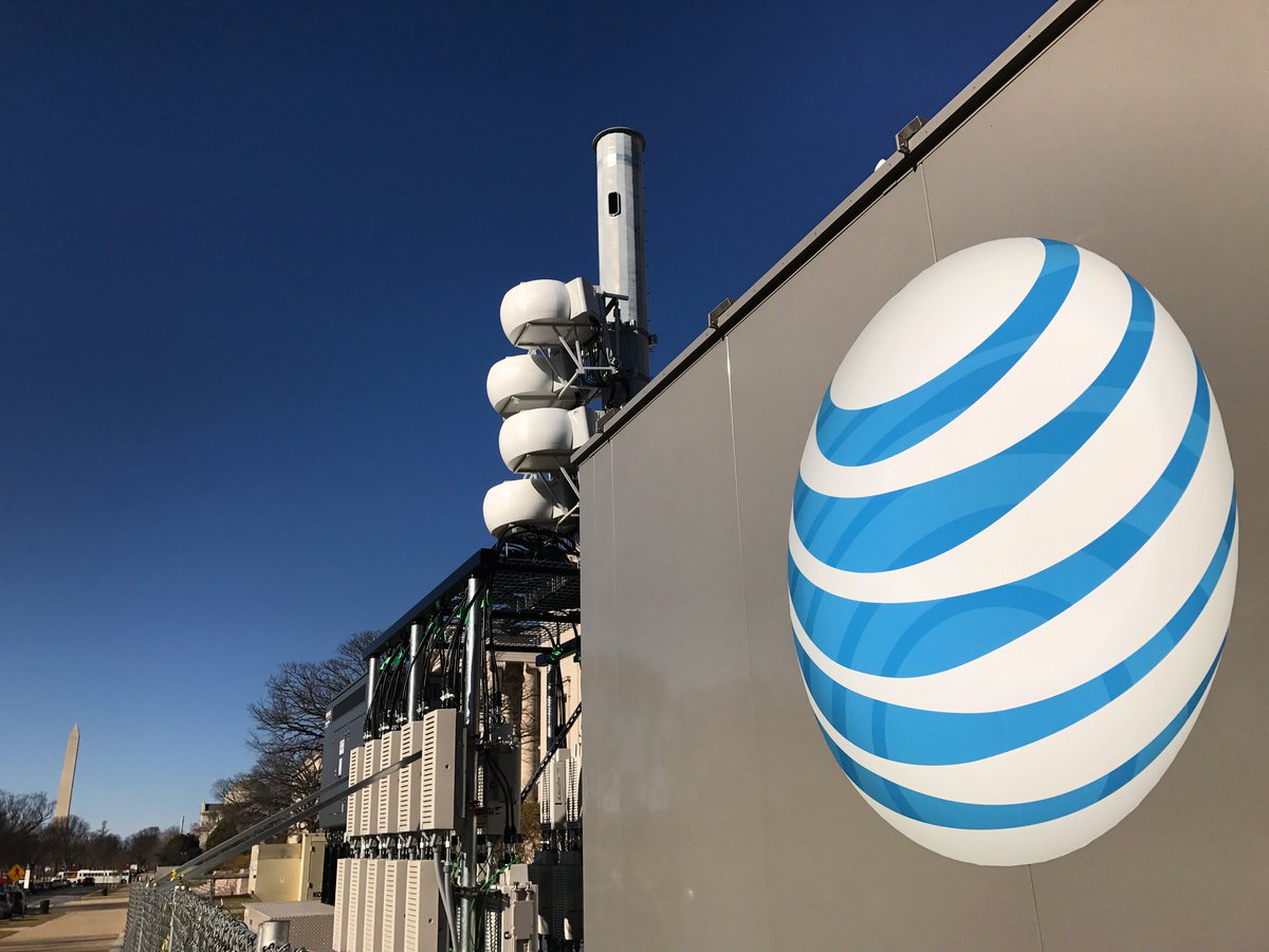 DCMobility's tweet image. This is what a Super Duper COW looks like! #16daysandcounting #2017inauguration #ATTDC