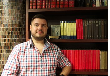 Dr. <a href="/Cornelis_Muller/">Cornelis Muller</a> featured on <a href="/UFSweb/">UFS</a> homepage talking about his fascinating PhD research on policing in the ZAR ufs.ac.za/templates/arch…