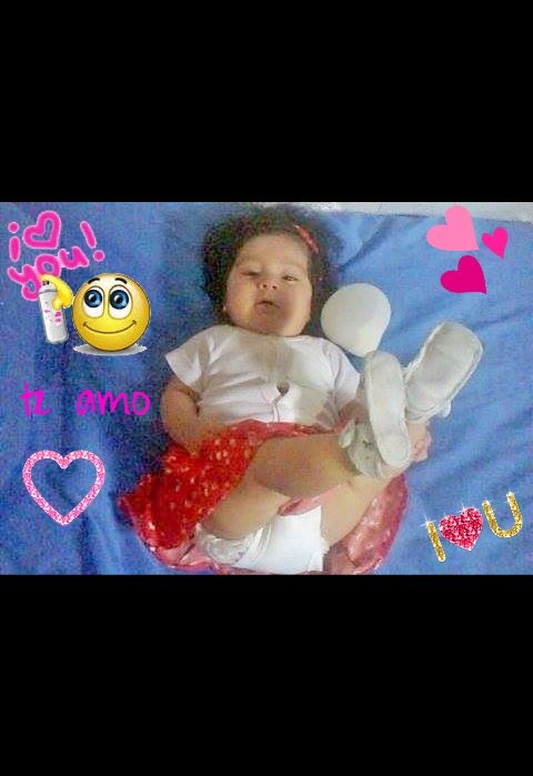 Yaretzirios4's tweet photo. Mi princesa hermosa 😊 te amo bb https://t.co/JMP3YiJ4tL