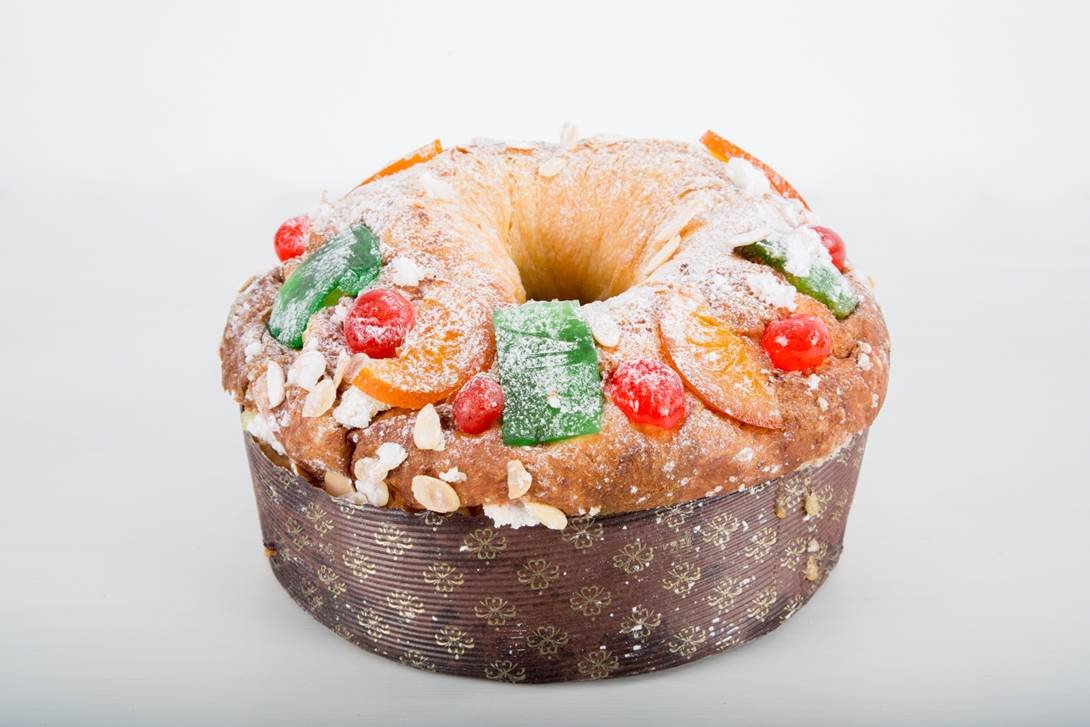 Què passaria si un panettone i un tortell tinguessin un fill? Roscottone by Triticum! Ja pots reservar el teu trucant al 660198666. Nyam!