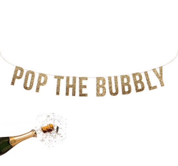 57Sarcoa's tweet photo. Pop the bubbly, who's getting a hubby 🎉🍾 happy engagement season! It's never too soon to find a venue! 💍🍾 https://t.co/Aj5smOaBQN