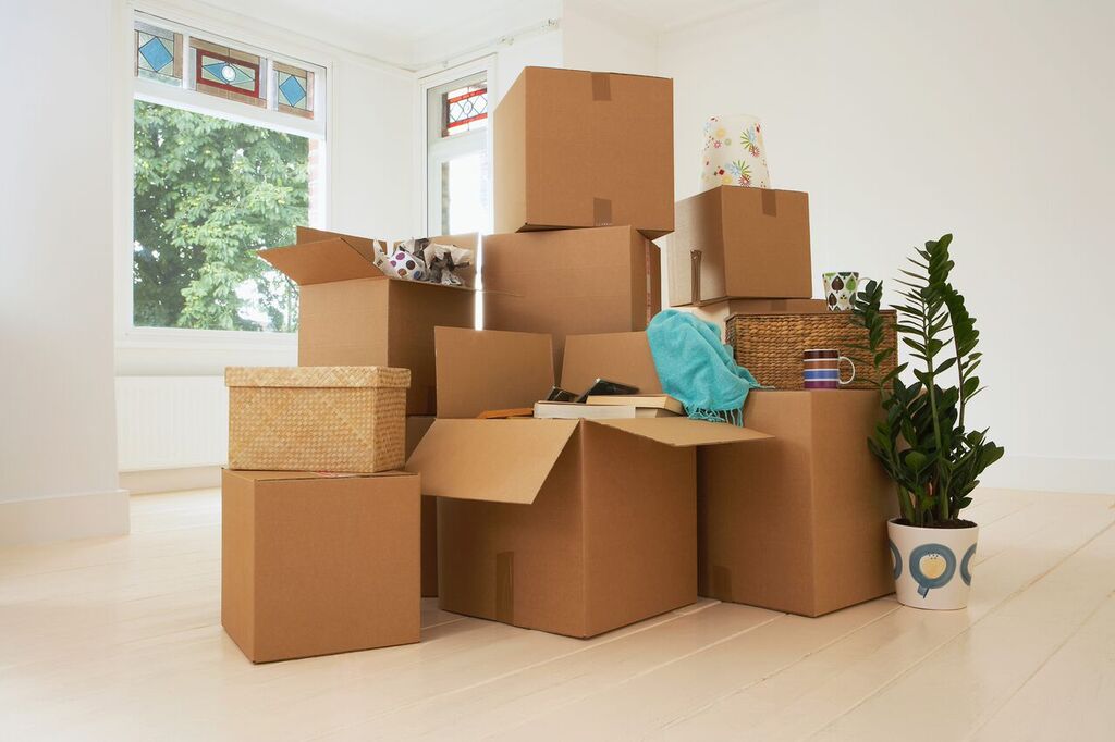 MoverJunction's tweet photo. Cancel newspapers subscriptions, cable, pest control, cleaning help &amp; lawn services about one week #BeforeYouMove #MoverJunction https://t.co/kTsgqVsScw