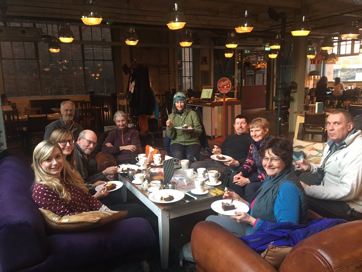 DrCiaraDwyer's tweet image. Afternoon tea treat with #VC55 plant hunters #NewYearPlantHunt @BSBIbotany @lborogeog