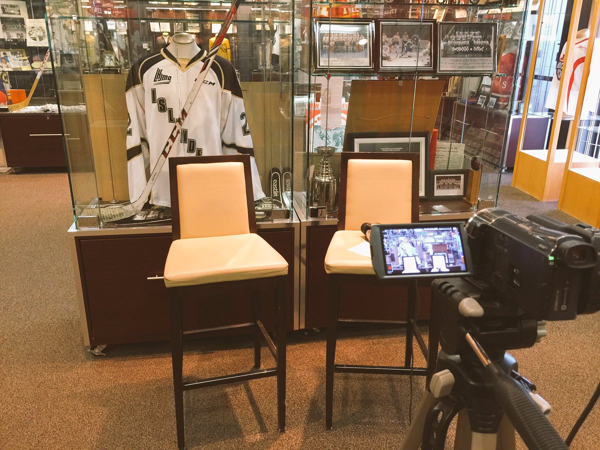 DarcyCudmore's tweet photo. I'm getting ready to #AskSprong questions I got from you over social media in front of the @IslandersHKY display in the memoribilia room! https://t.co/KJEQKzVvi5