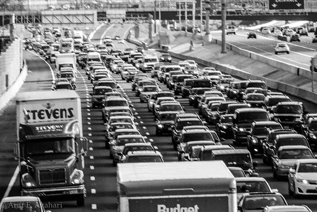 KingeryPrintCo's tweet photo. #Forest facts: From 2005 to 2015, #USForests stored the equivalent in #carbon to taking 137 million cars off the road each year. #twosides https://t.co/CkVVUzTcGh