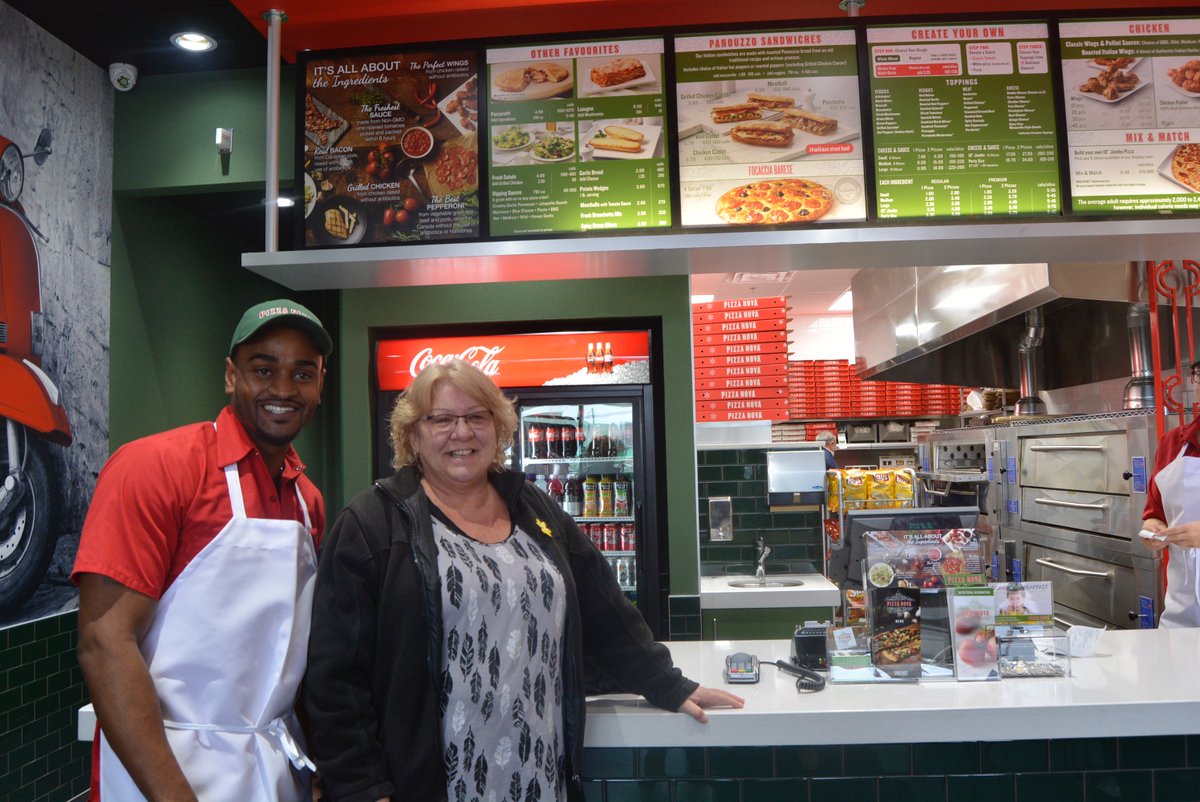 PizzaNova's tweet photo. Our #Guelph store first customer with owner Omari! https://t.co/YdlcHZU3Hu