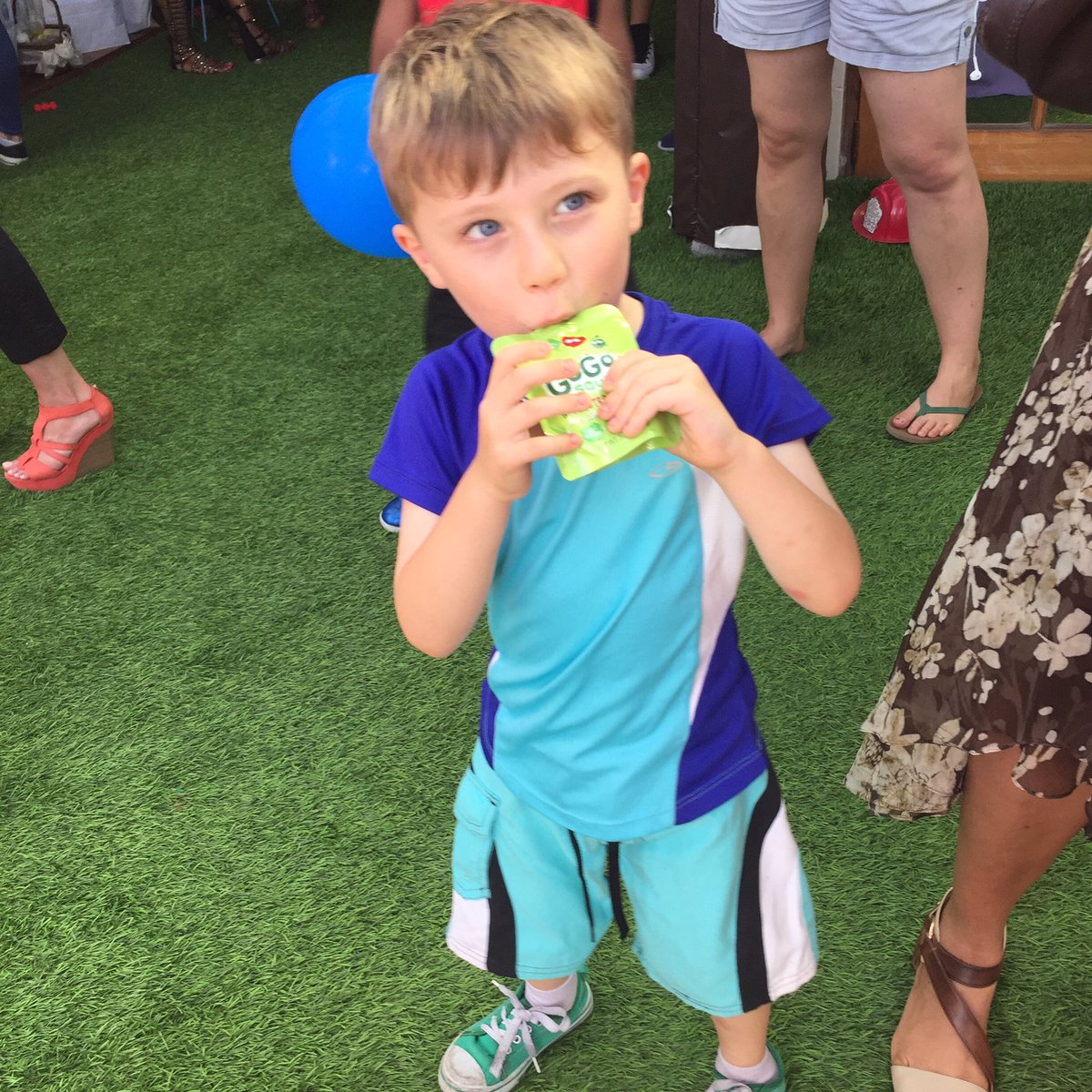 SingleMomPlanet's tweet photo. We are gearing up for our #SMPkids winter playdate. What were some of your fav places to visit and explore as a child? #SingleMomsPlanet https://t.co/KgNY38y9q6