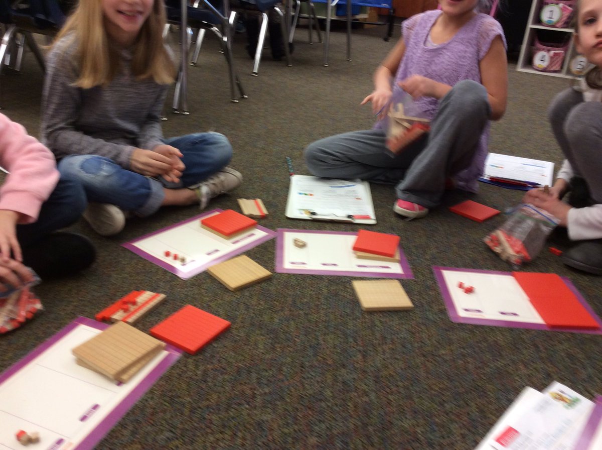 AngRod10's tweet image. Place value to the hundreds! #MathGeniuses