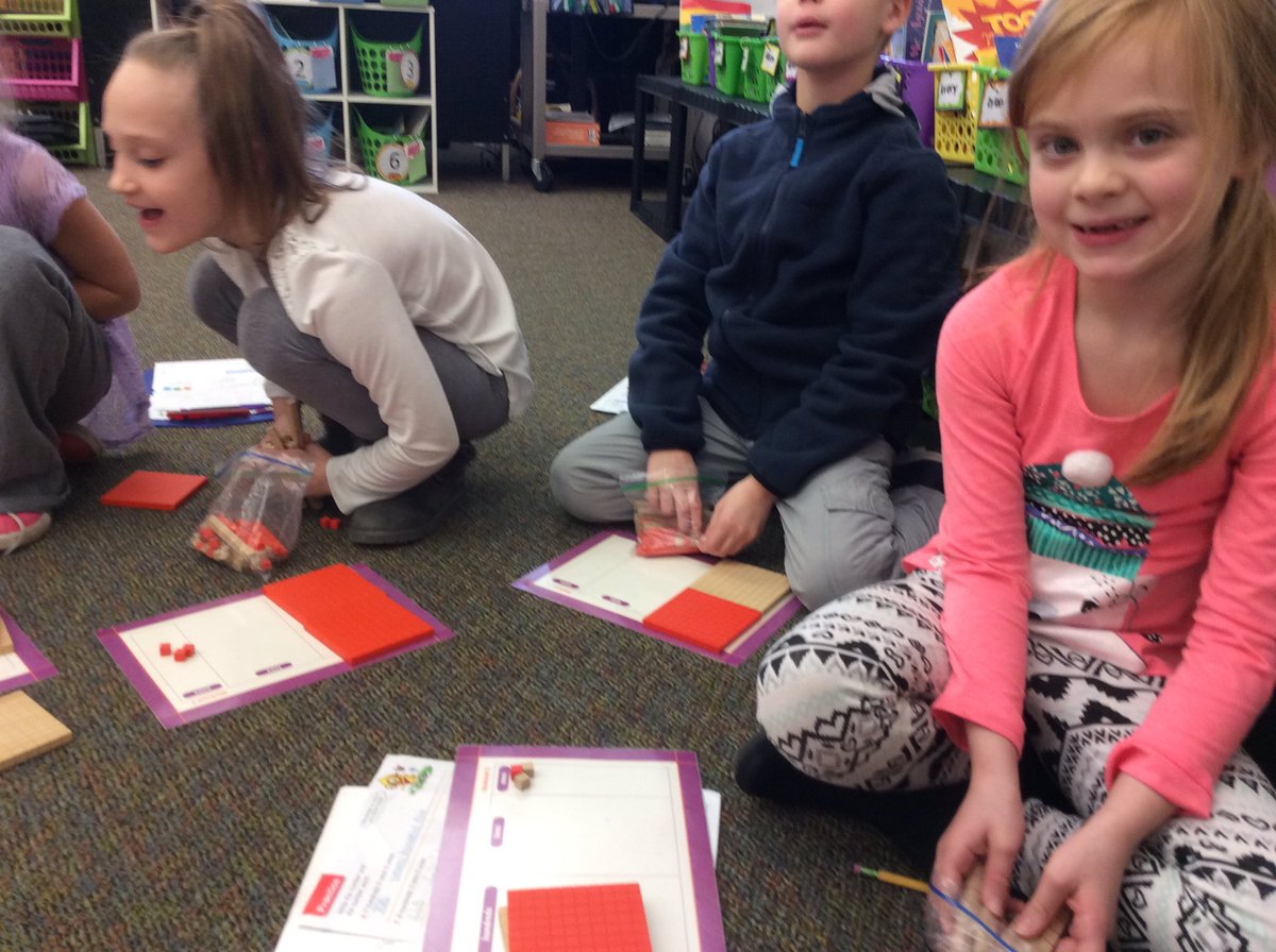 AngRod10's tweet image. Place value to the hundreds! #MathGeniuses