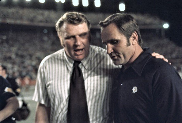 Happy birthday to Coach Don Shula, January 4, 1930. Brings back many great battles versus the 