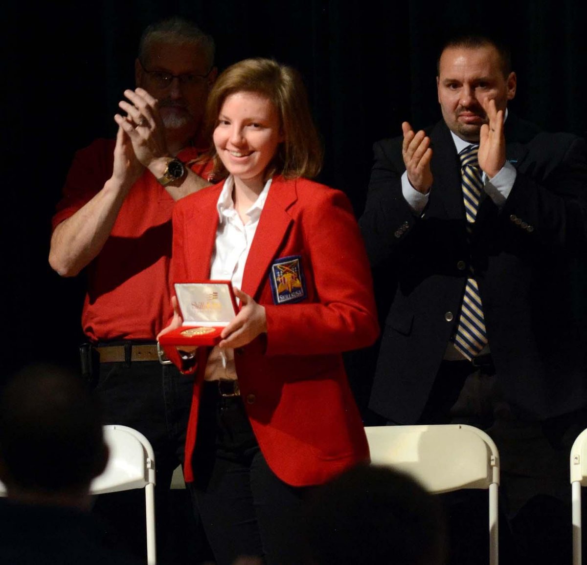 AaronFlaumPhoto's tweet photo. GALLERY: Norwich Tech Grad Daria Stifel wins SkillsUSA Gold https://t.co/WH0u6JflZf @NorwichTech @CTTechHS #CTSkillsUSA https://t.co/jsU1bjw985