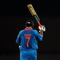 SamyukthaJoshi's tweet photo. @BolshoyBooze #DhoniBack 😂😂 https://t.co/X4hYzaOoms
