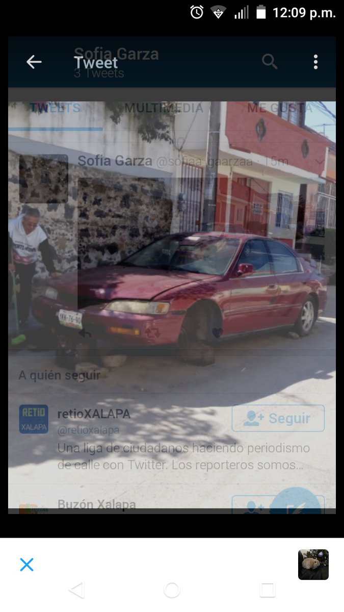 sofiaa_gaarzaa's tweet photo. En xalapa vehículo abandonando https://t.co/gQhqXT1WP5