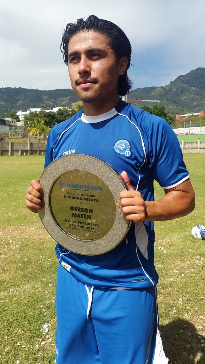 La Seleccion se prepara para Copa UNCAF 2017 en Panama. C1WKK9mXAAUxvua