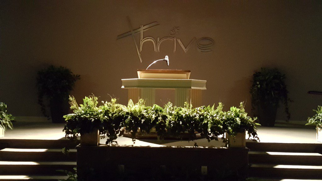 tr_inspires's tweet image. A powerful and breathtaking image for me today. #2Tim4:2 #Godmoments @WordTab @DesignzbyFee @jdgailliard @whita1bd