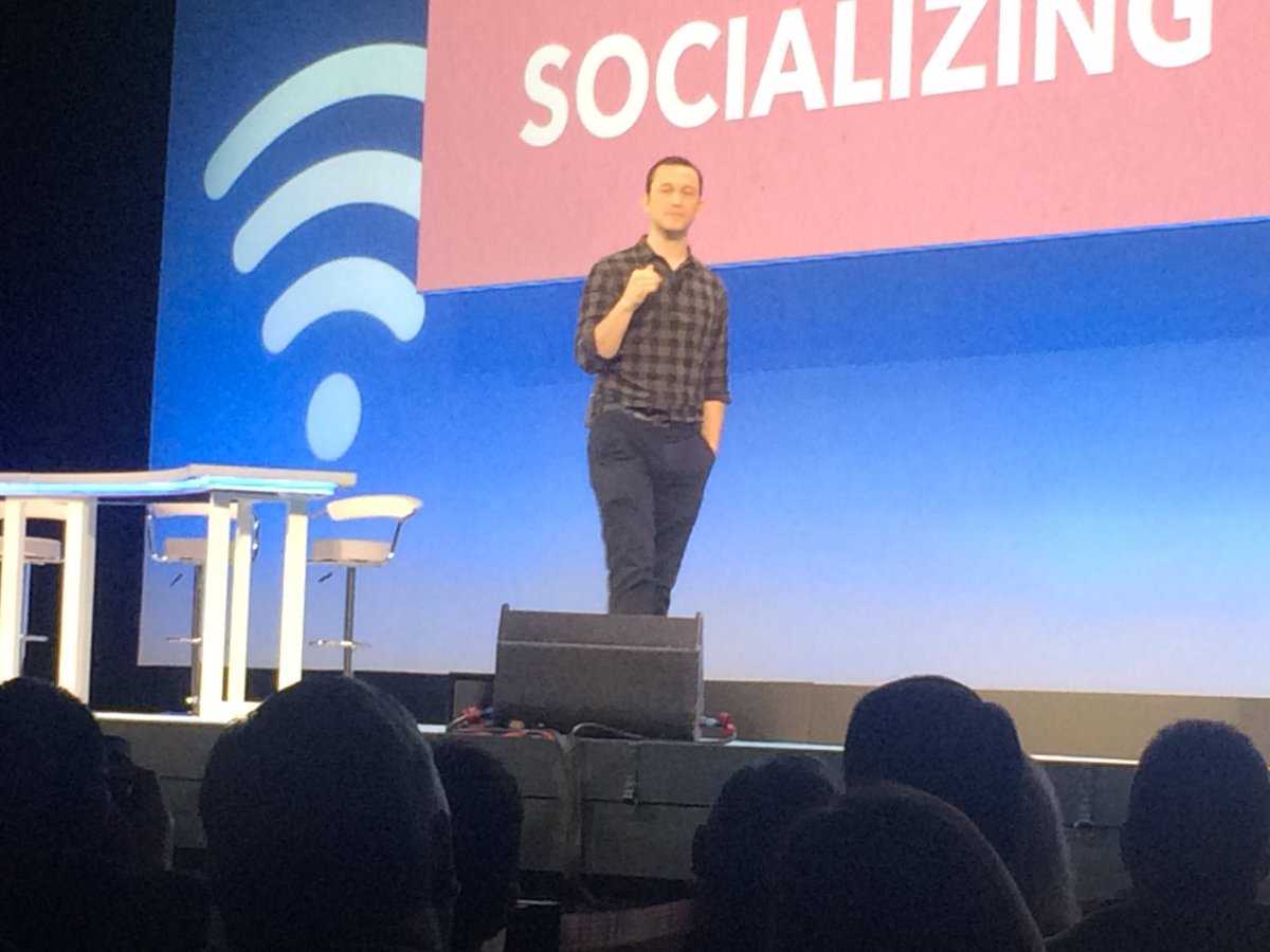 fyrastudio's tweet photo. Interesting talk from @hitRECordJoe at the #ATTDevSummit https://t.co/6yYl0KODkz