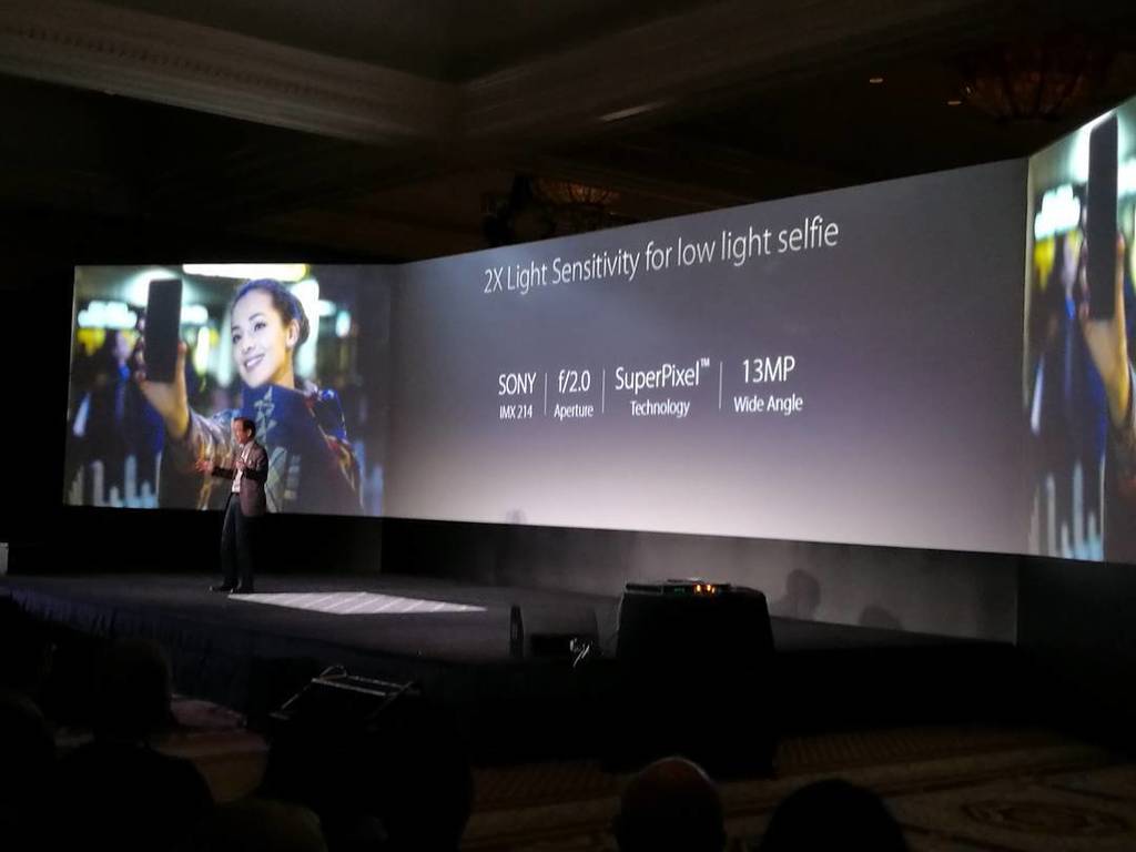 tkdsl8655's tweet photo. 13 MP front facing f2.0 lense @ASUS #CES2017 @xdadevelopers #zenvolution https://t.co/YErcpHlwoa https://t.co/EtF3ANyfrZ