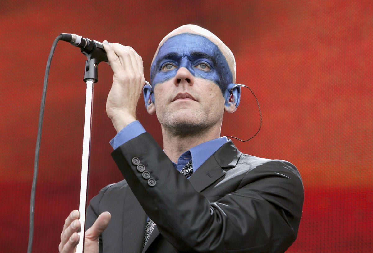  Happy Birthday, Michael Stipe! (57) Please, feel free to follow us on our Site! Greetings from Argentina! 