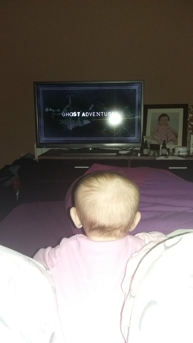 steph_UKGH's tweet photo. @GhostAdventures youngest fan! @Zak_Bagans @AaronGoodwin #GhostAdventures #ga #youngestfan https://t.co/rQmGz4SqCE