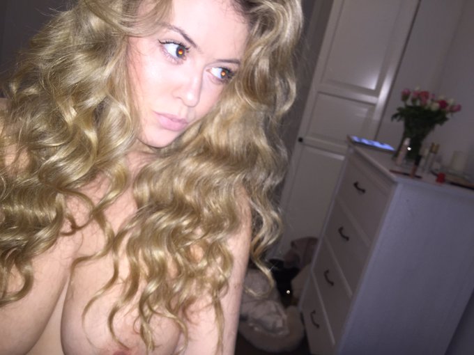 Live on adultwork 💋 Missbrookielittle https://t.co/csvIbxb2cE<a href="/tag/boobs"class="tags"><span>#boobs</span></a><a href="/tag/bigtits"class="tags"><span>#bigtits</span></a><a href="/tag/tits"class="tags"><span>#tits</span></a><a href="/tag/realboobs"class="tags"><span>#realboobs</span></a><a href="/tag/naturals"class="tags"><span>#naturals</span></a><a href="/tag/realtits"class="tags"><span>#realtits</span></a>