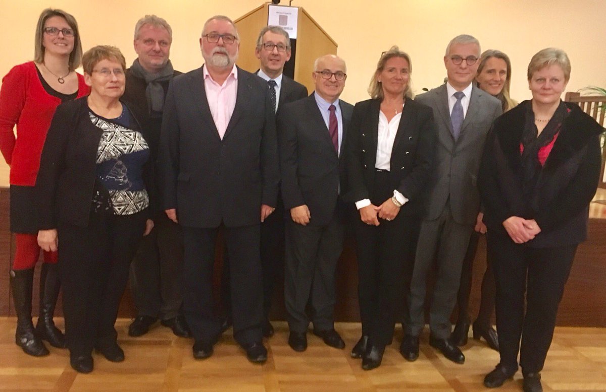 HMaurey's tweet photo. Début des cérémonies de voeux ce soir à #Menilles https://t.co/163s8sMniI