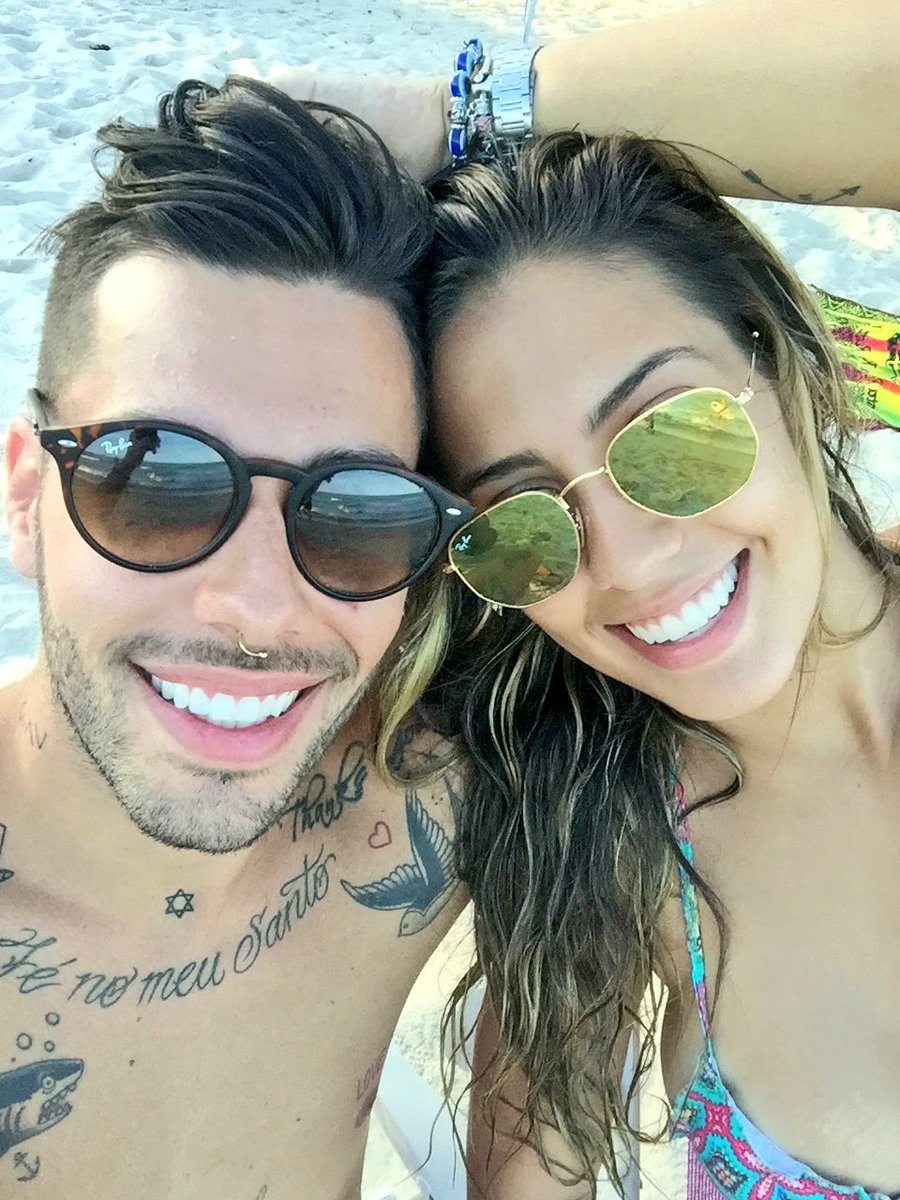 guiaraujo13's tweet photo. Live 🔴 https://t.co/sLdCAHLiS3