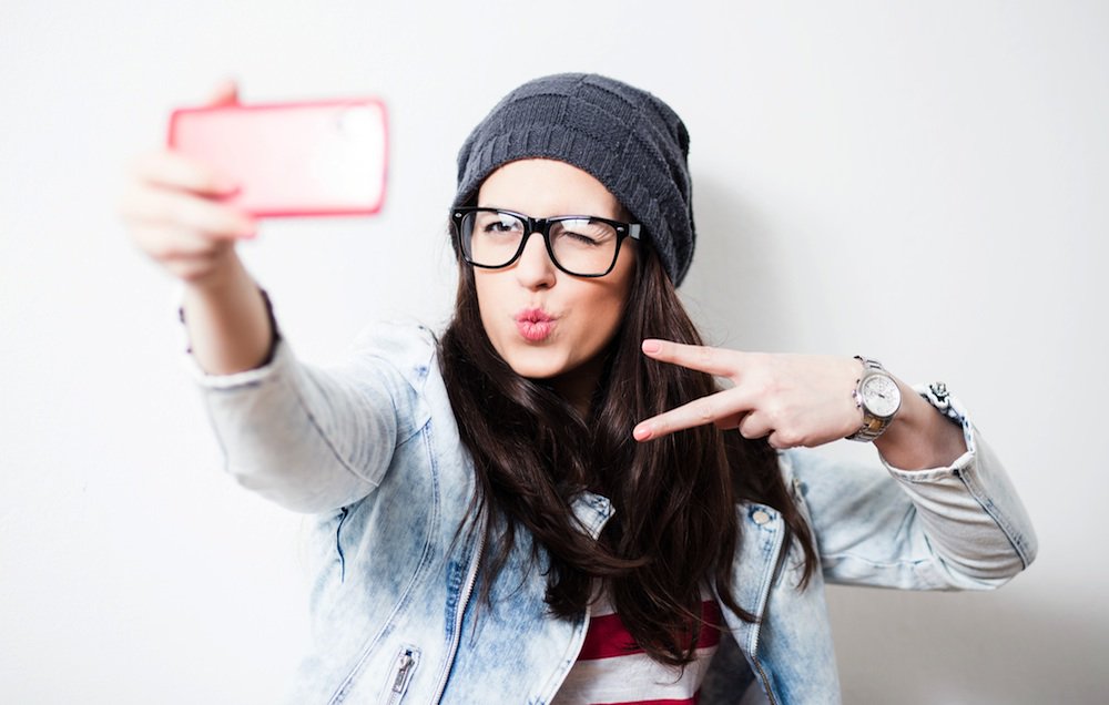 tecnotol's tweet photo. #SORTEO: Hazte un #selfie con el hastag #Tecnotol y nuestro logo y llévate un fabuloso #regalo. Ganador: 10 de enero https://t.co/6RNU8bkimt