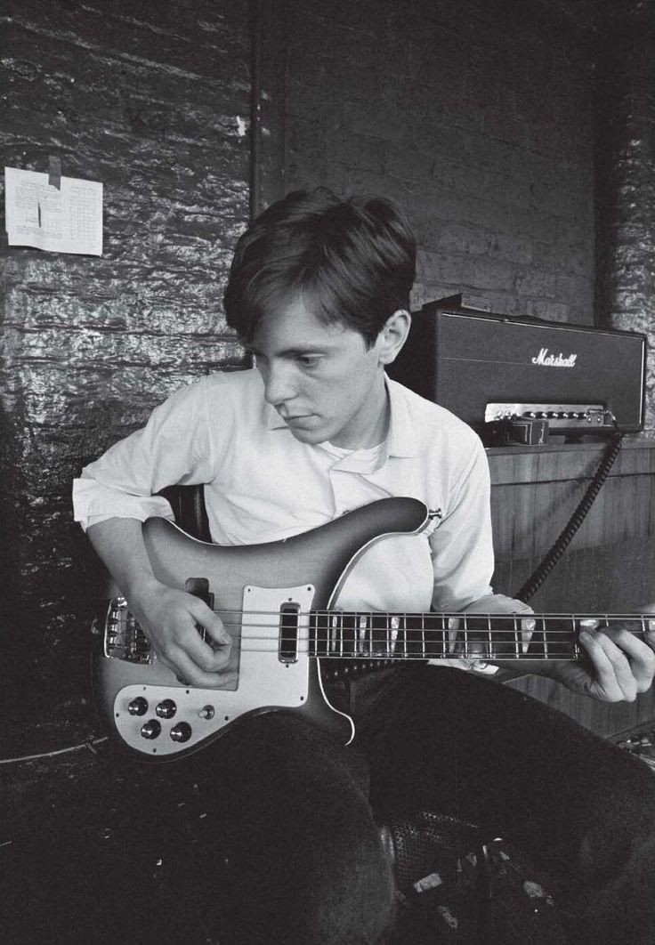 Happy birthday Bernard Sumner, I think you\re really cool and your voice is dope 