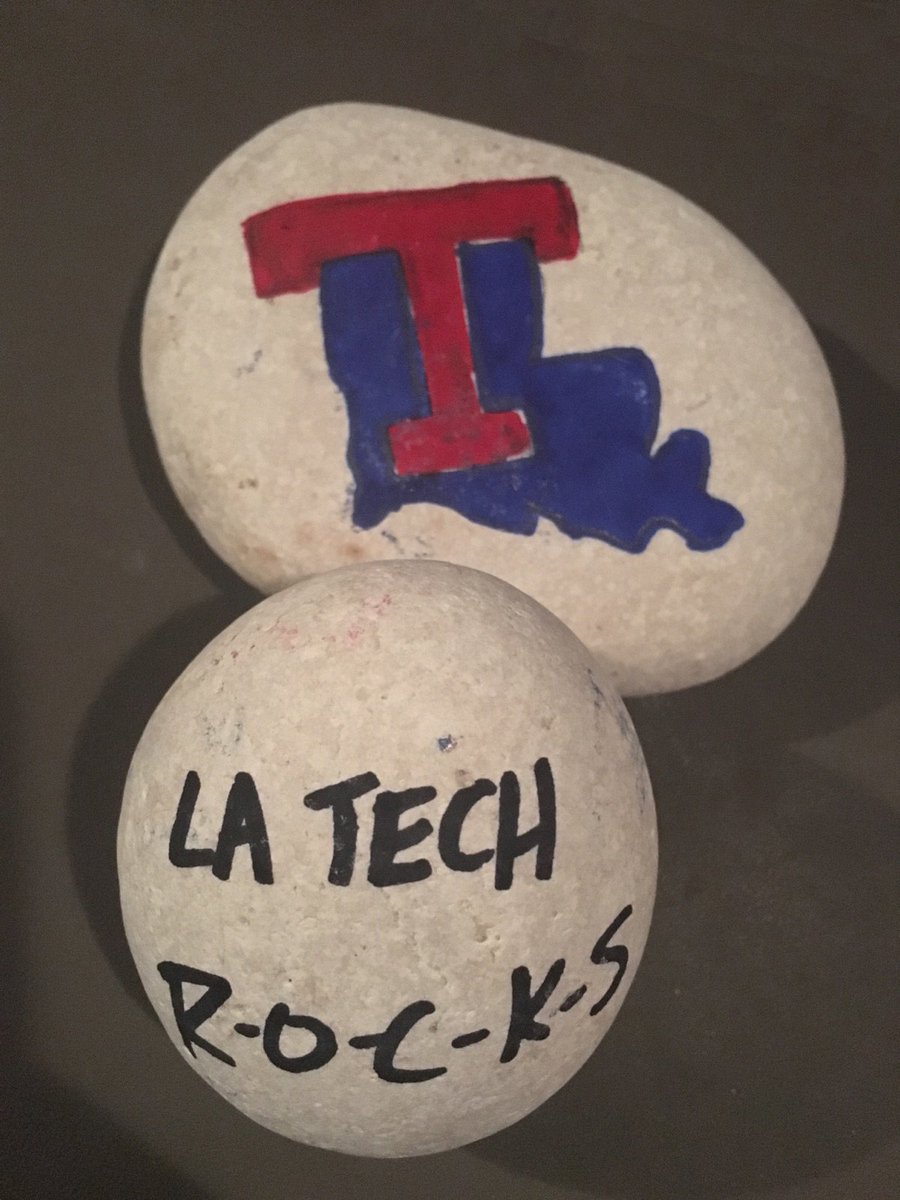 LATech_Rocks's tweet photo. Welcome back Bulldogs! Time to ROCK 2017 @LATech! #loyalblue #bulldogs #LATech #LATechROCKS #IHeartGuice #SolidasARock https://t.co/TZomht7hNW