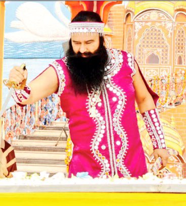 satpalpandey's tweet photo. St. @Gurmeetramrahim ji 

आँख खुलते ही याद आ जाता है तेरा चेहरा,  
 
दिन की ये पहली ख़ुशी भी कमाल होती है। 

सुप्रभात https://t.co/pfQSqnXcKD
