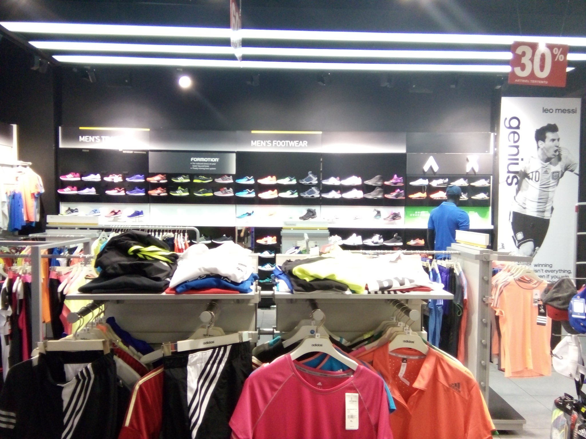 Adidas paragon 2025