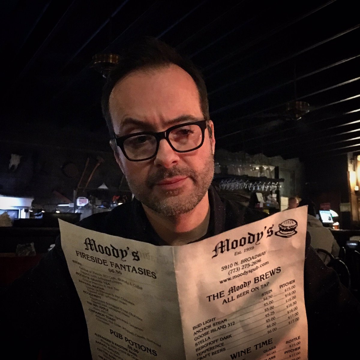 danielknoxmusic's tweet photo. At Moody's Pub with @jasontmoody https://t.co/ve2X99zuea