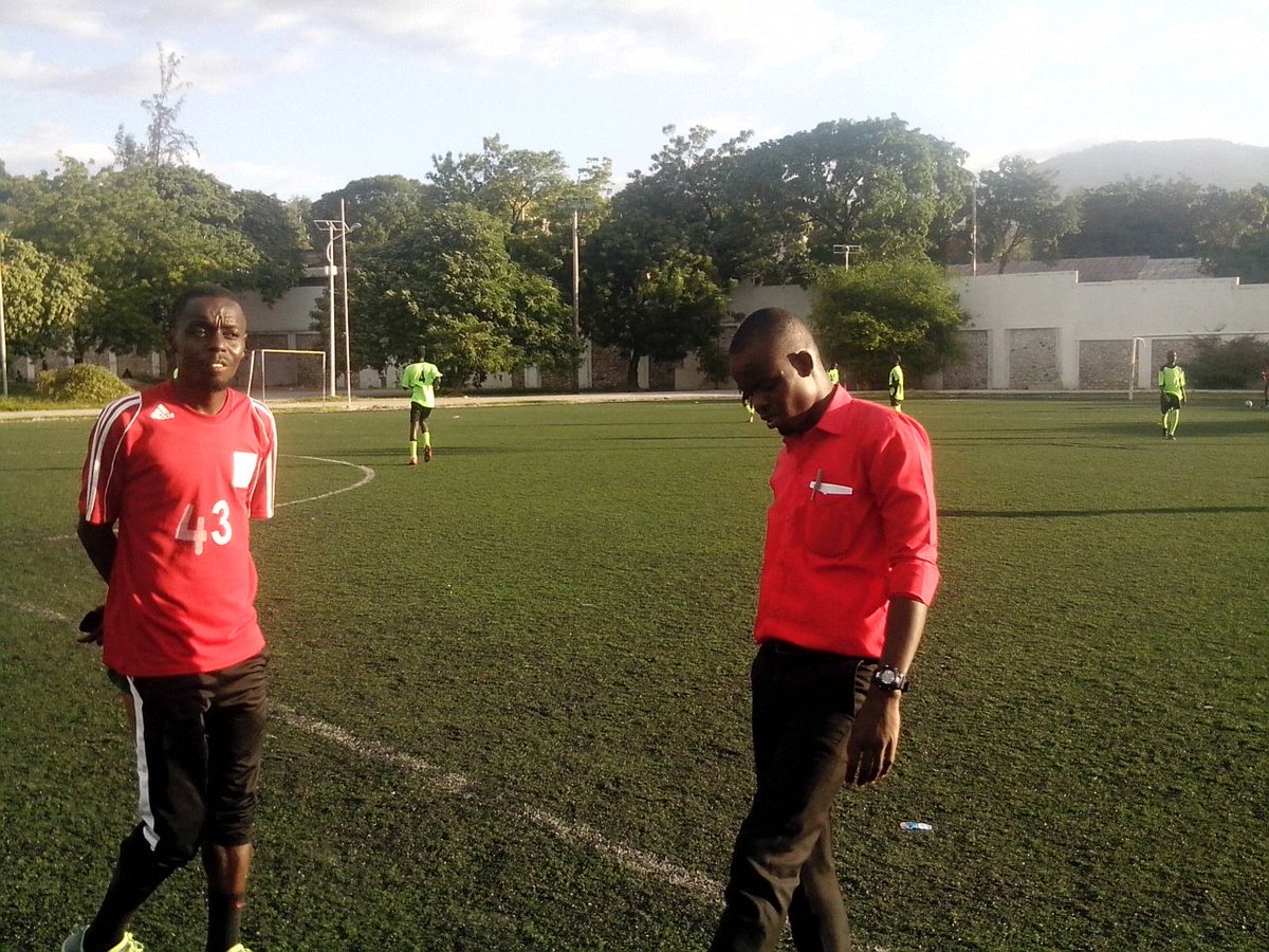 eclairfc's tweet image. Coach Angelo &amp;amp; le PDG de ÉclairFC Coach Ézéchiel..