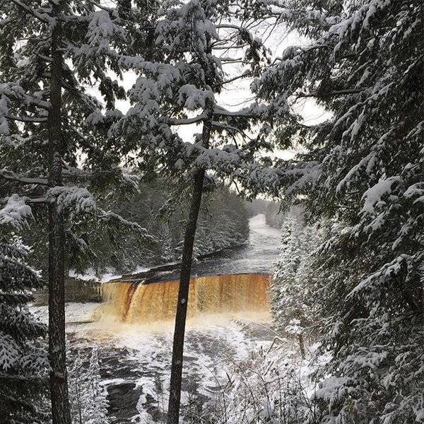 Reason #5 Michigan’s winter is awesome: it’s beautiful. 📷: Upper Tahquamenon Falls by Instagrammer pelton21 <a href="/Thrillist/">Thrillist</a>