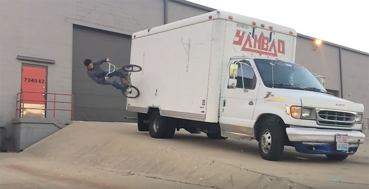 BMX_UNION's tweet photo. Steven Hamilton - Big Fat Alaskan

VIDEO → https://t.co/hvBSbM2YtL

#BMX @Youknowmysteves https://t.co/EHuTE6dHiN