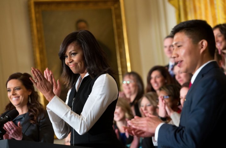 BetterMakeRoom's tweet photo. "I want to thank school counselors across this country for everything you all do for our young people" -@FLOTUS #ReachHigher #BetterMakeRoom https://t.co/T2LbyJCeNt