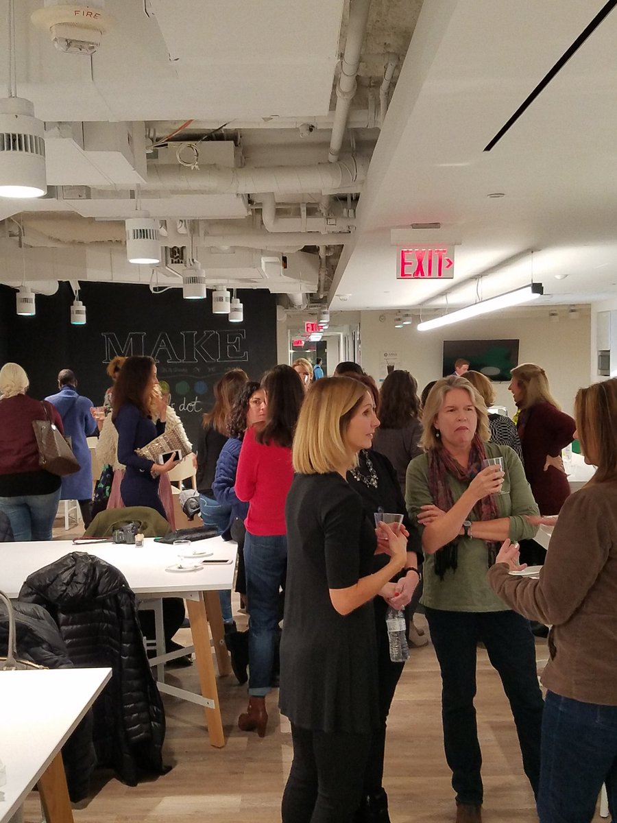 danimackey's tweet photo. MakeOffices in Clarendon is the perfect place for collaborating with colleagues! #bbgtwc https://t.co/4PSGzzBIyj