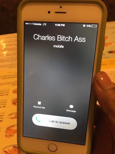 LongLiveBigBo's tweet photo. 😭😭

"When she go to the lady's room so u sneak call to see what cute emojis 😍 next to ur name but u see this 🤔" https://t.co/TUlCcKbzl6