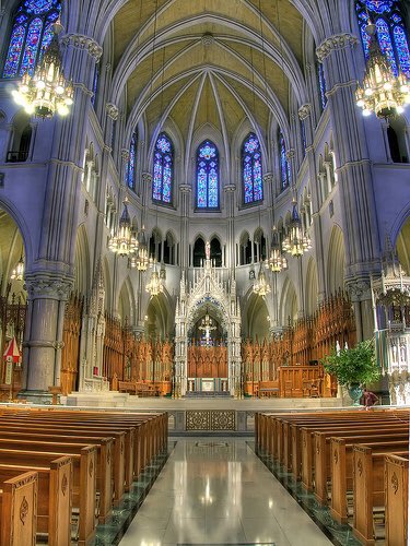 RichRaho's tweet image. In what's likely to be the biggest installation of 2017, Newark begins +Tobin welcome with Vespers Thursday night at Sacred Heart Cathedral.
