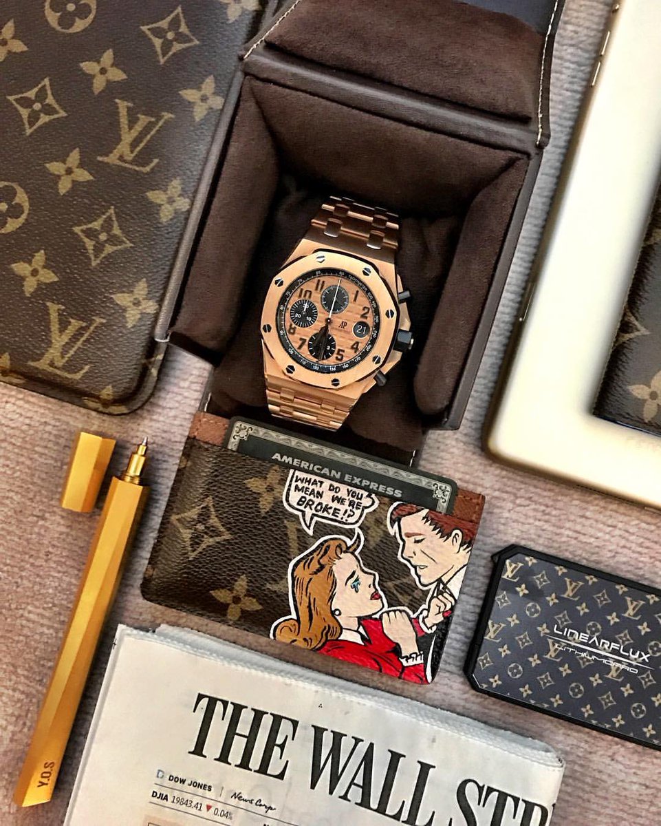 WhatUsMenLike's tweet photo. Travel #essentials from a few days ago! Have a great day! 

#whatusmenlike #thetruegentlemenclub https://t.co/lLhEDtXh60